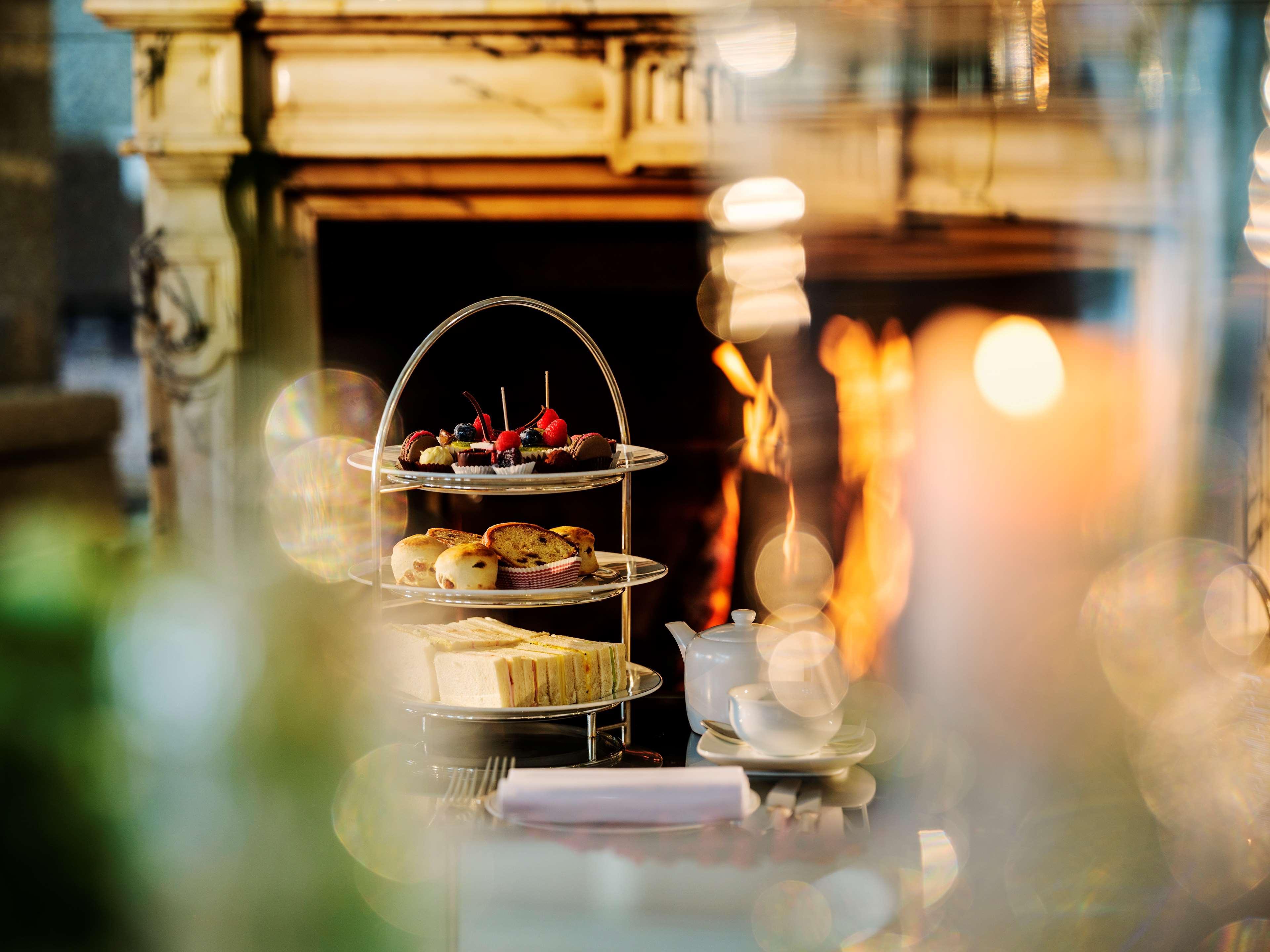 Parkhotel Bremen - Ein Mitglied Der Hommage Luxury Hotels Collection Exterior foto Afternoon tea at the National Café