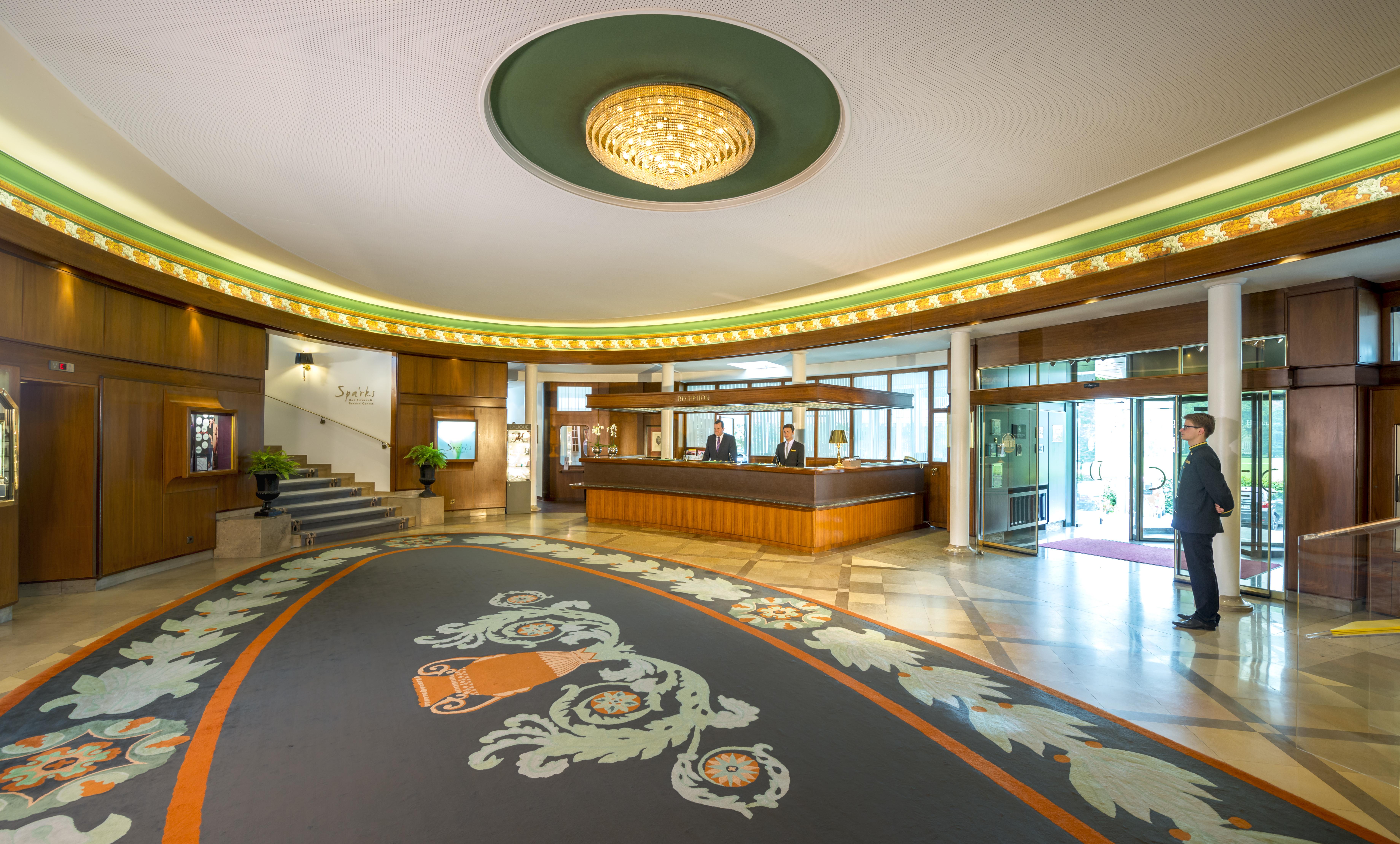 Parkhotel Bremen - Ein Mitglied Der Hommage Luxury Hotels Collection Exterior foto The lobby of the hotel